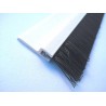 těsnící kartáček samolepící  92,5cm bílá STRIBO plast
